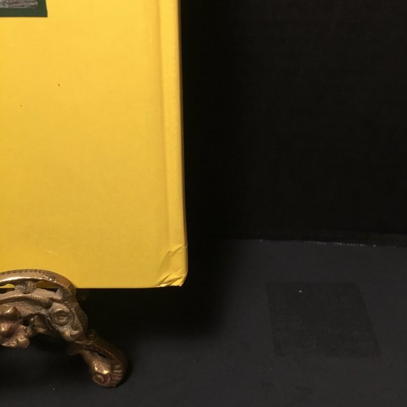 Vintage Collectible Signed and Autographed Train Book.  Great father gift idea - Picture 3 of 16